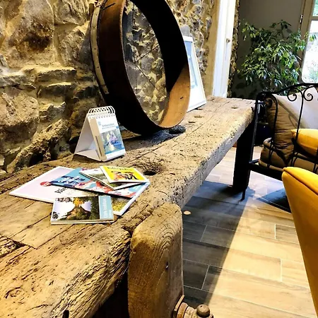 Dom wakacyjny Maison L'or Du Temps, Les Glycines *