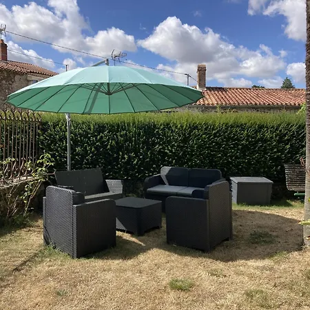 Maison L'or Du Temps, Les Glycines Le Pont Leger
