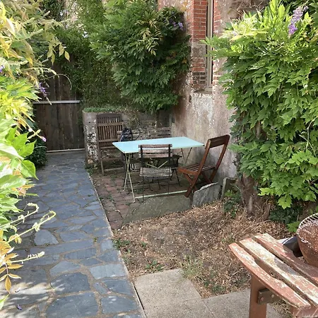 Dom wakacyjny Maison L'or Du Temps, Les Glycines